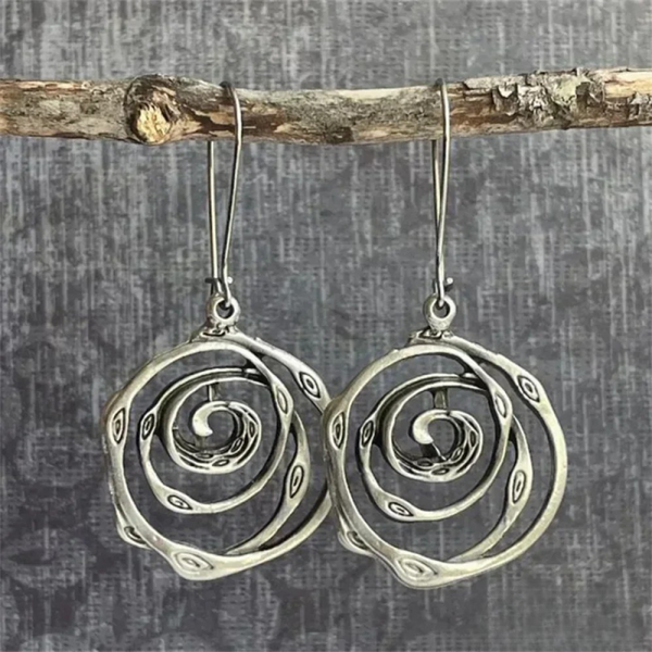 Labyrinth Earrings in Silver
