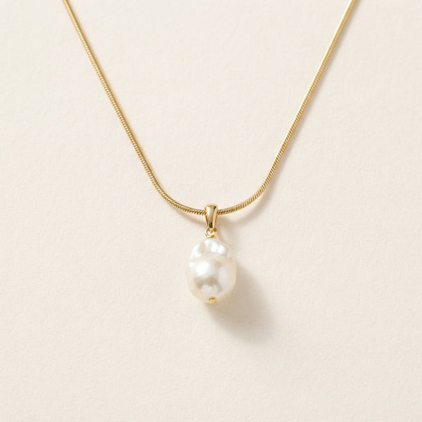 Isabel Pearl Drop Necklace