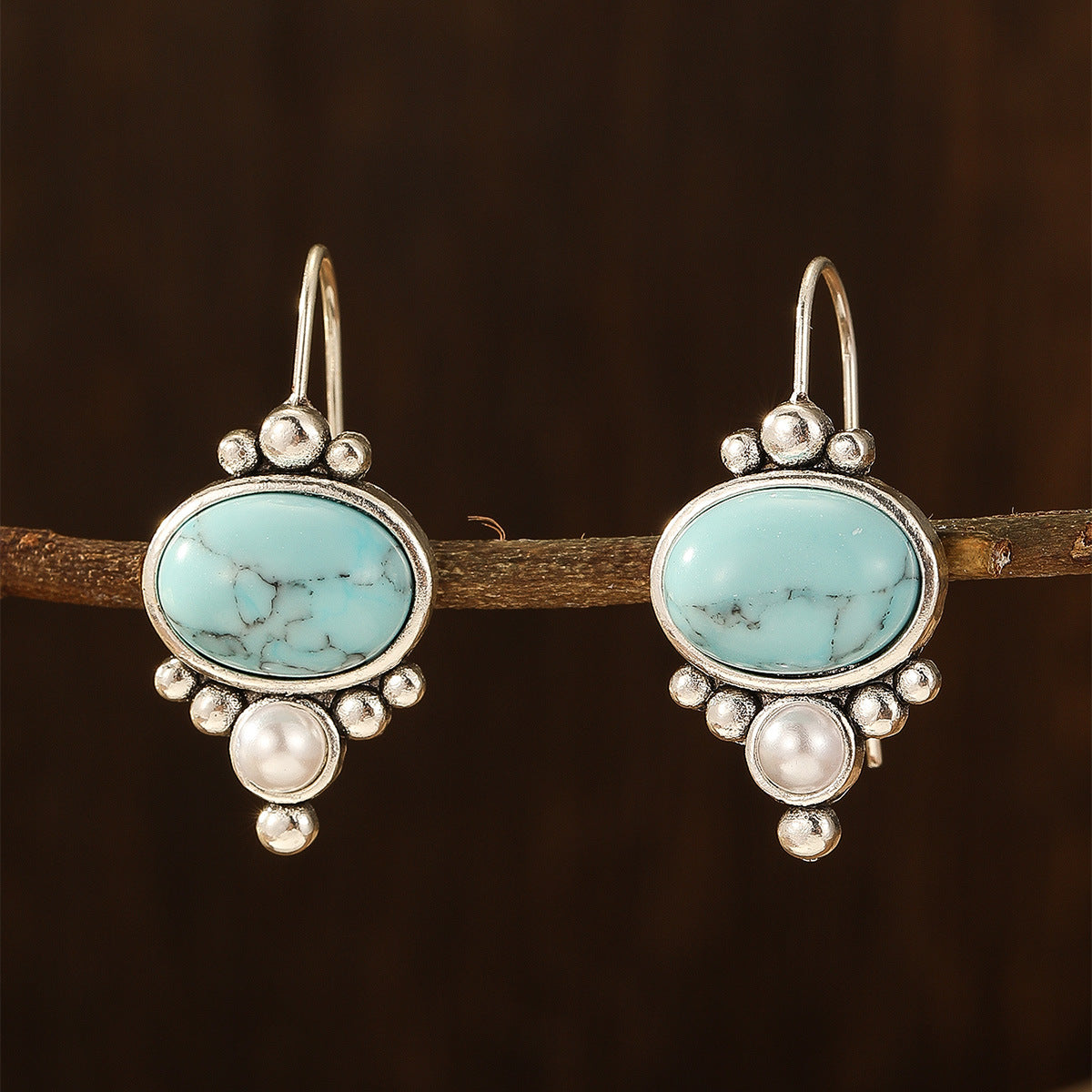 Briselle Shorelight Earrings | White Gold